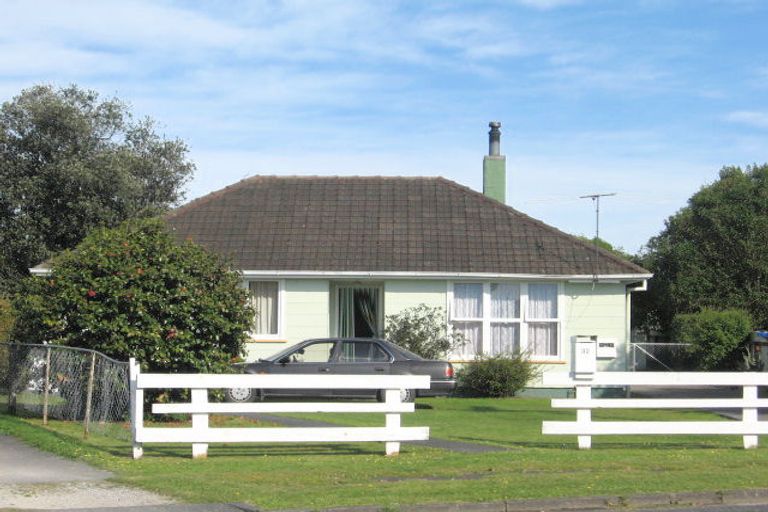 Photo of property in 32 Churchill Crescent, Te Hapara, Gisborne, 4010