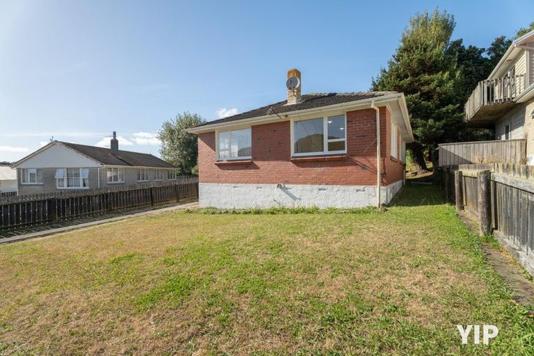 Photo of property in 19 Mahinawa Street, Takapuwahia, Porirua, 5022