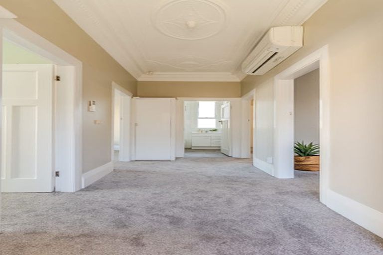 Photo of property in 238 Bay View Road, South Dunedin, Dunedin, 9012