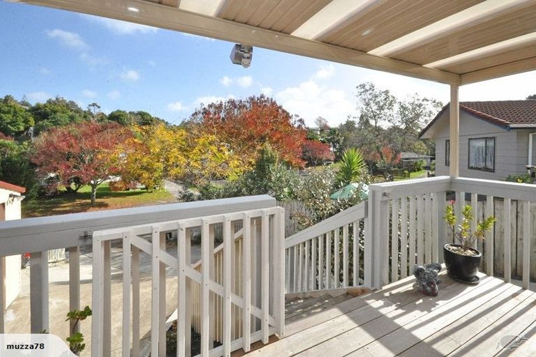 Photo of property in 4 William Hadlow Place, Hatfields Beach, Orewa, 0931