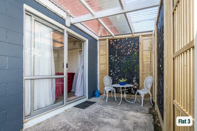 Photo of property in 15 Raewyn Street, Morningside, Whangarei, 0110