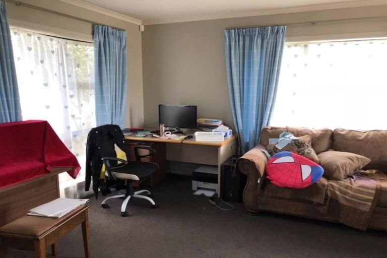 Photo of property in 39 Farringdon Avenue, Rototuna North, Hamilton, 3210