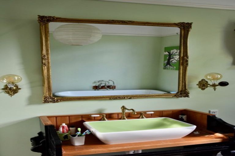 Photo of property in 47 Pine Street, Mount Eden, Auckland, 1041