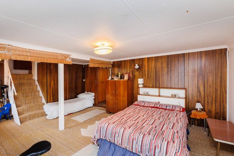 Photo of property in 34 Pinedale Parade, Milson, Palmerston North, 4414