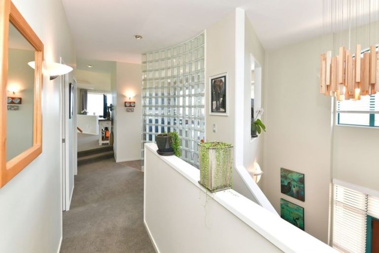 Photo of property in 12 Ascot Way, Orewa, 0931