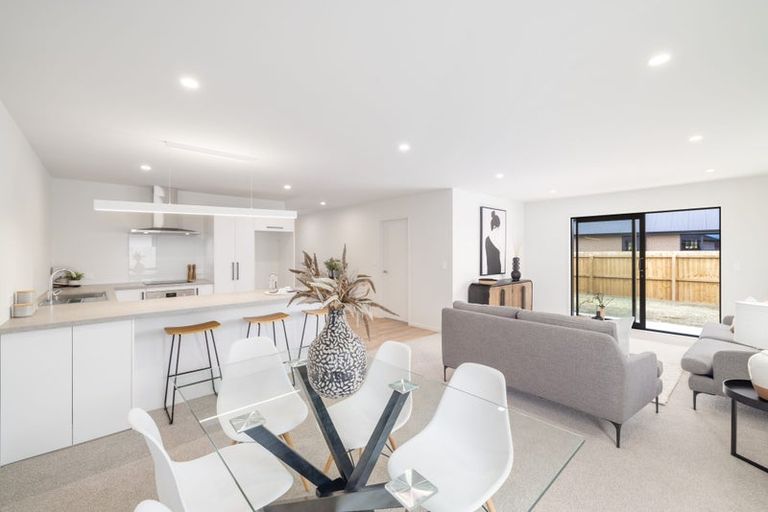 Photo of property in 4 Poipoi Place, Aranui, Christchurch, 8061