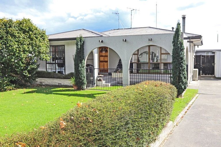 Photo of property in 53 Flanders Avenue, Onekawa, Napier, 4110