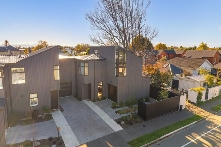 Photo of property in 93 Innes Road, St Albans, Christchurch, 8052