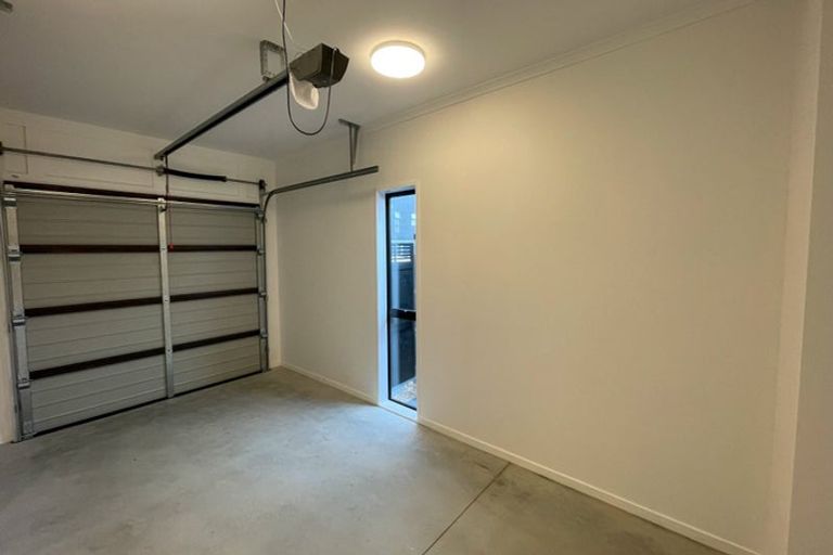 Photo of property in 2 Jagoda Road, Westgate, Auckland, 0614