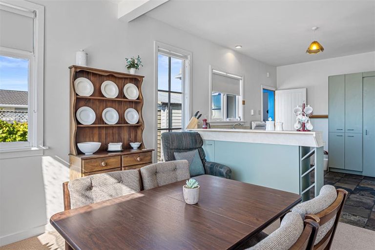 Photo of property in 1/62 Bassett Street, Burwood, Christchurch, 8083