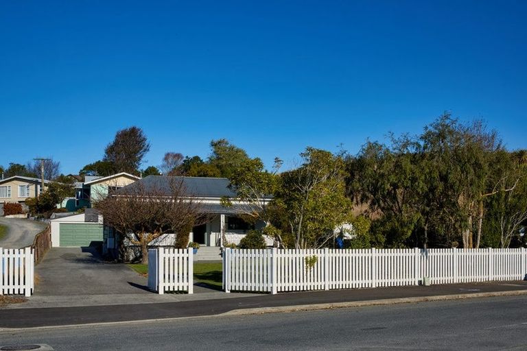 Photo of property in 69 Ludstone Road, Kaikoura, 7300
