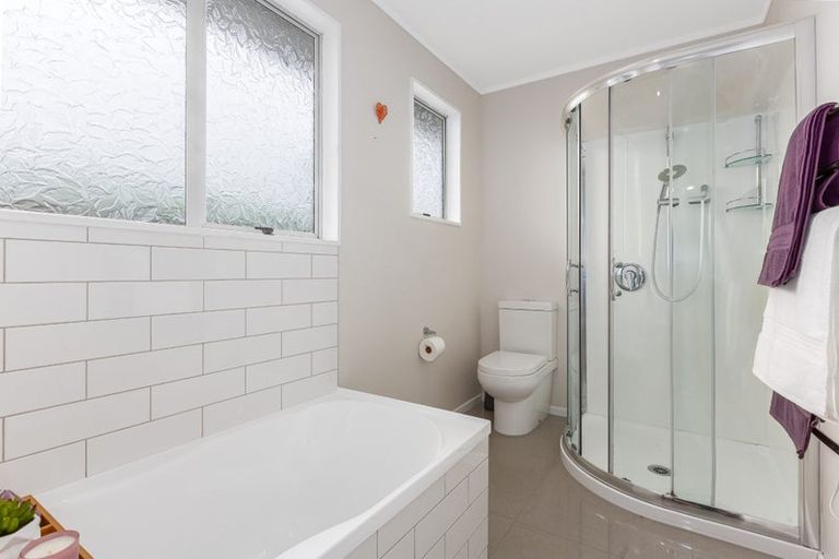 Photo of property in 184 Conclusion Street, Ascot Park, Porirua, 5024