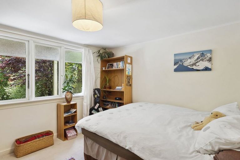 Photo of property in 35 Brownville Crescent, Maori Hill, Dunedin, 9010