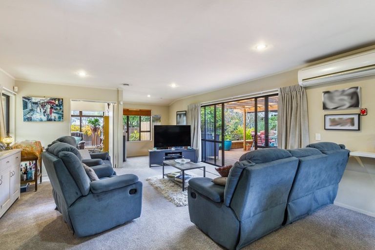Photo of property in 33 Lakewood Drive, Nukuhau, Taupo, 3330