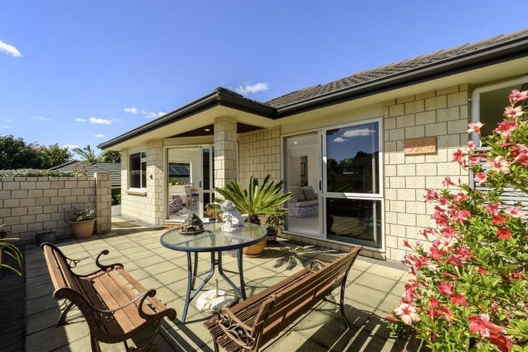 Photo of property in 52 Raukawa Drive, Bethlehem, Tauranga, 3110