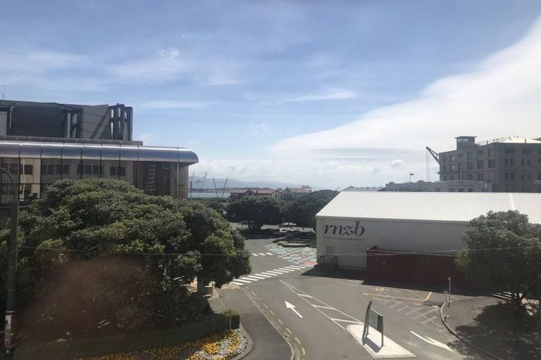 Photo of property in Civic Chambers Apartments, 7/25 Cuba Street, Te Aro, Wellington, 6011
