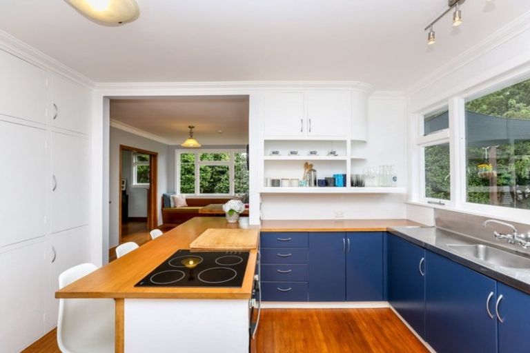 Photo of property in 43 Cumming Street, Okato, 4335