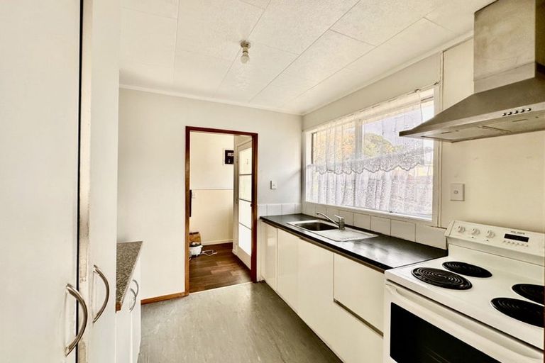 Photo of property in 45 Finlayson Avenue, Clendon Park, Auckland, 2103