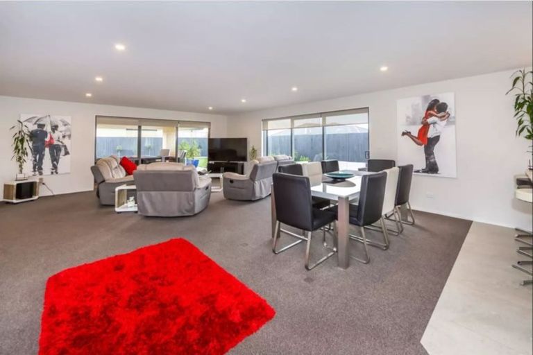 Photo of property in 50 Burnham School Road, Rolleston, 7614