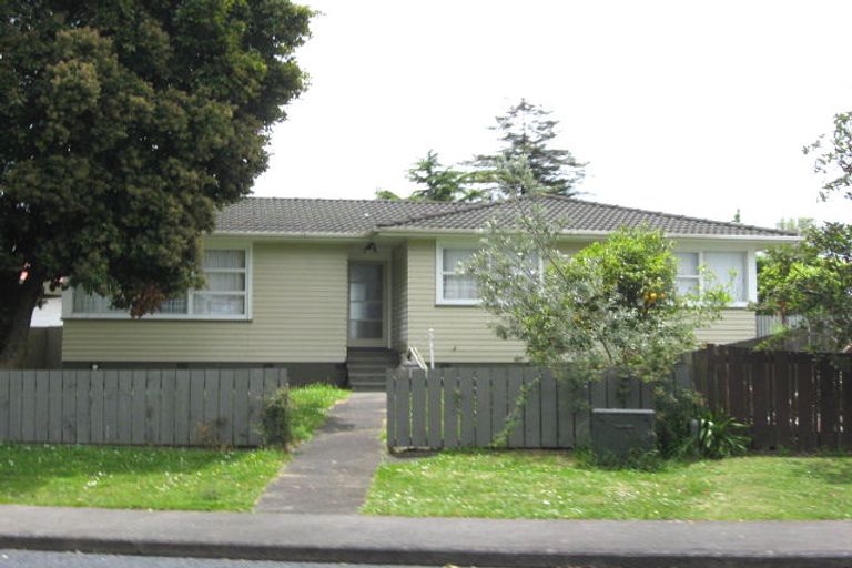 Photo of property in 80 Chichester Drive, Rosehill, Papakura, 2113