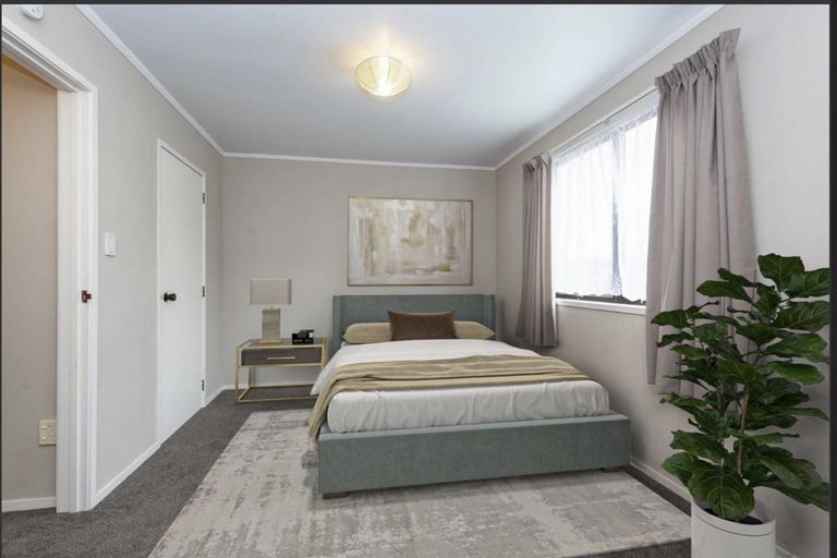 Photo of property in 2/9 Askew Place, Farm Cove, Auckland, 2012