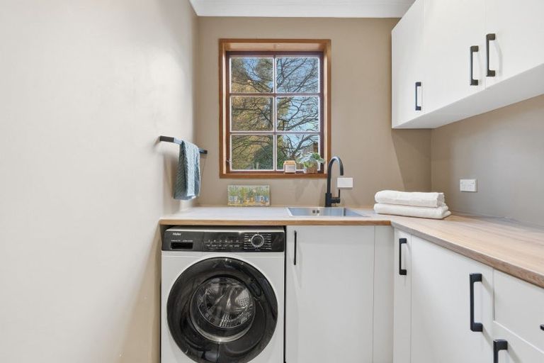 Photo of property in 147 Outram-mosgiel Road, Mosgiel, Outram, 9073