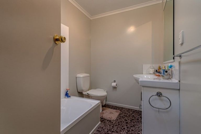 Photo of property in 61 Bryant Street, Takaro, Palmerston North, 4412