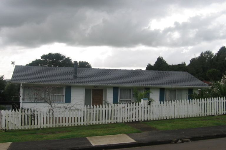 Photo of property in 44 Mack Place, Red Hill, Papakura, 2110