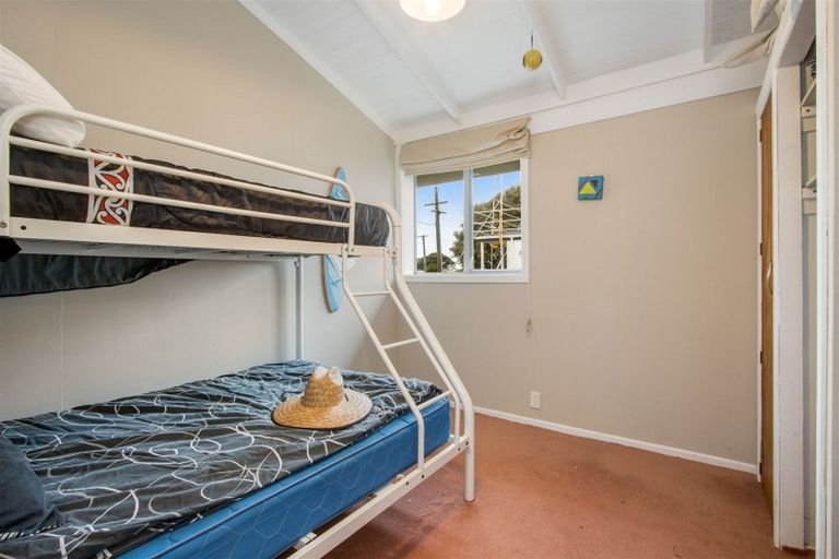 Photo of property in 16 Tatai Road, Bowentown, Waihi Beach, 3177