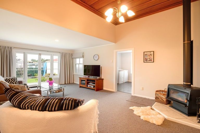 Photo of property in 16 Perry Street, Mangapapa, Gisborne, 4010