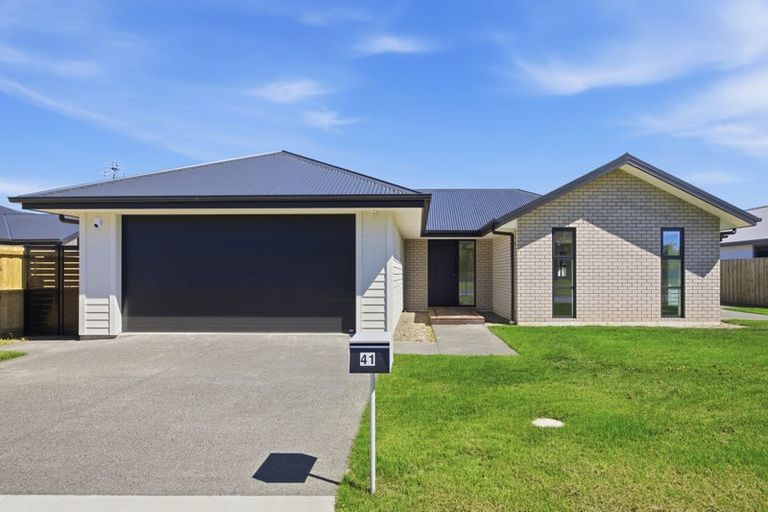 Photo of property in 41 Thirlwall Street, Woodend, 7610