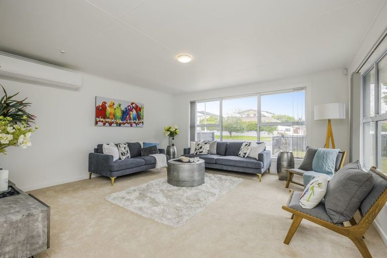 Photo of property in 5 Bunnythorpe Road, Papakura, 2110
