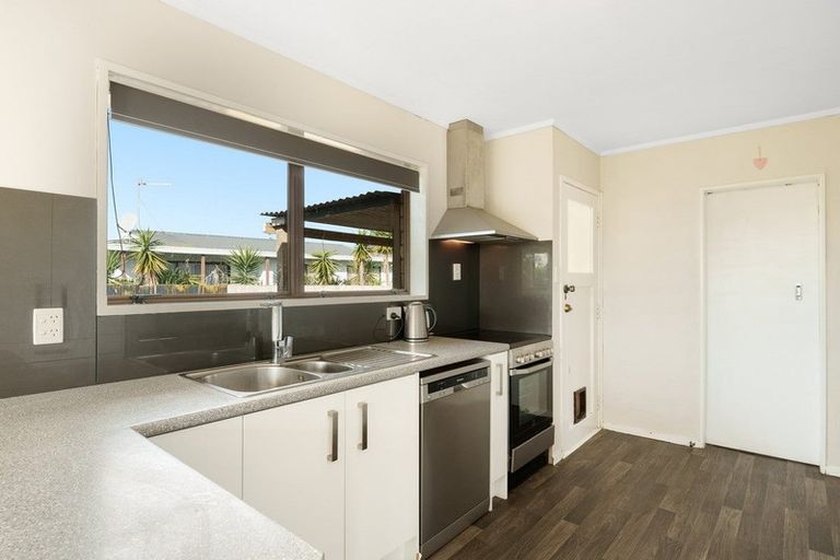 Photo of property in 160 Riverside Drive, Whakatane, 3120