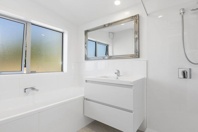 Photo of property in 42 Crosby Street, Mornington, Dunedin, 9011