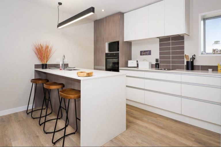 Photo of property in 12 Wiriana Place, Stanmore Bay, Whangaparaoa, 0932