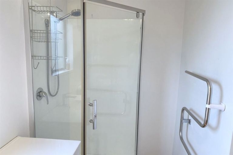 Photo of property in 146a Yaldhurst Road, Sockburn, Christchurch, 8042