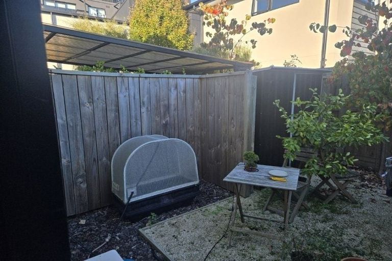 Photo of property in 3/216 Worcester Street, Christchurch Central, Christchurch, 8011