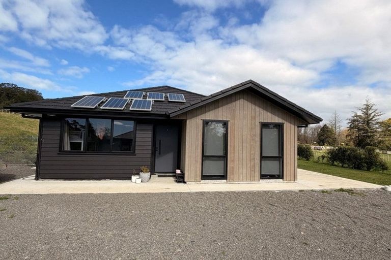 Photo of property in 264 Mount Herbert Road, Waipukurau, 4200