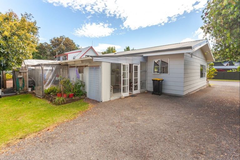 Photo of property in 11a Sapphire Crescent, Tairua, 3508