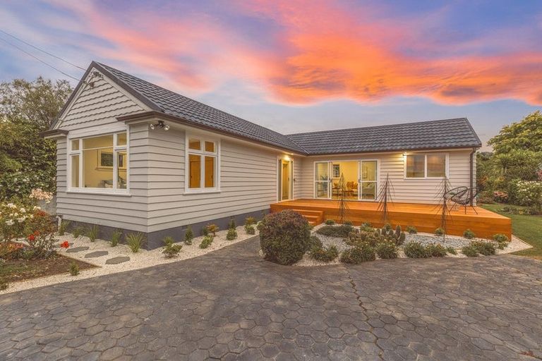 Photo of property in 25 Derrett Place, Saint Martins, Christchurch, 8022
