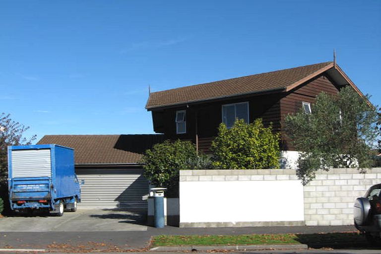 Photo of property in 12 Saint Winifreds Place, Bryndwr, Christchurch, 8052