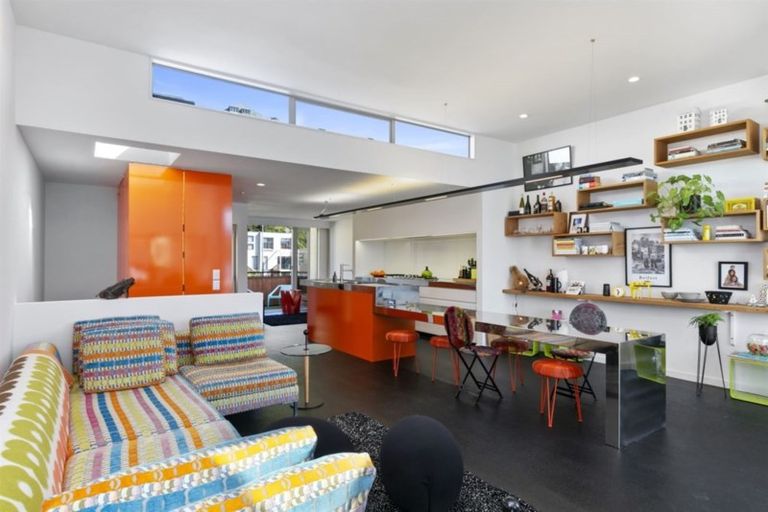 Photo of property in Marrakech Cafe, 15/305 Evans Bay Parade, Hataitai, Wellington, 6021