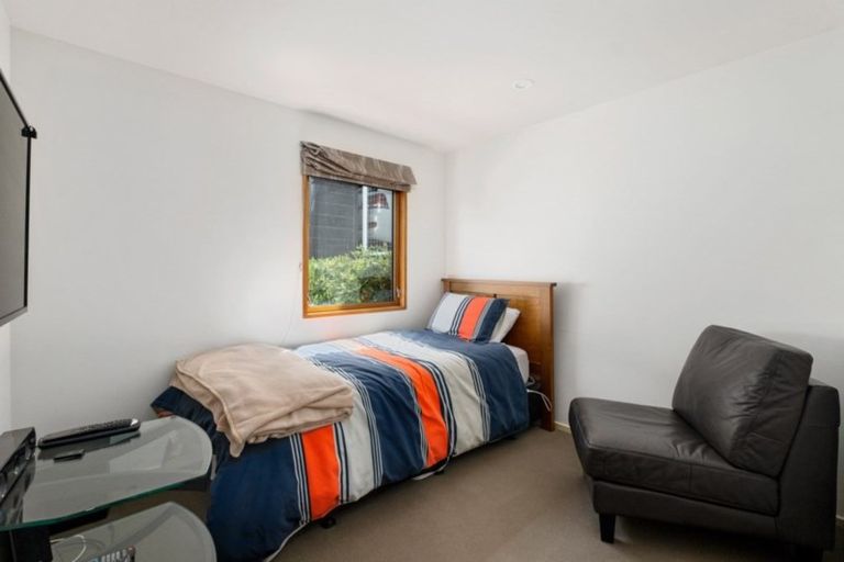 Photo of property in 18 Dublin Street, Queenstown, 9300