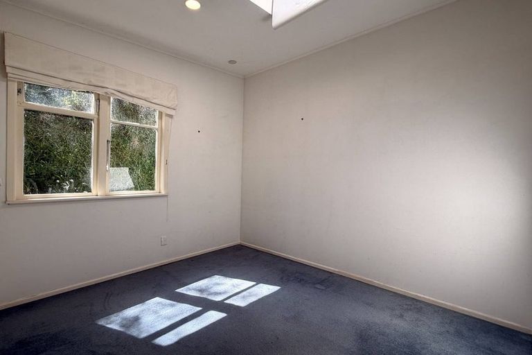 Photo of property in 24 Oban Street, Wadestown, Wellington, 6012