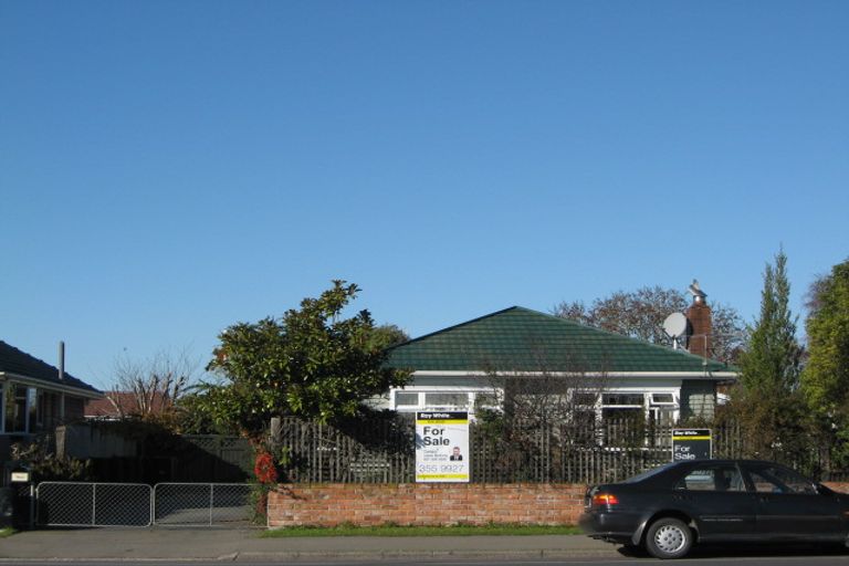 Photo of property in 766 Main North Road, Belfast, Christchurch, 8051