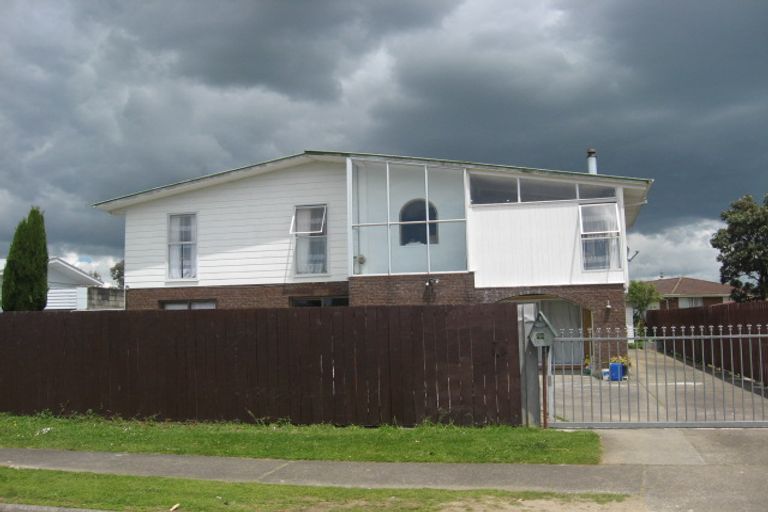 Photo of property in 26 Arnwood Street, Manurewa, Auckland, 2102