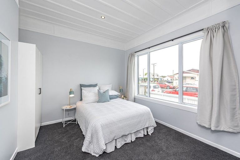 Photo of property in 14 Lowther Street, Whanganui, 4500