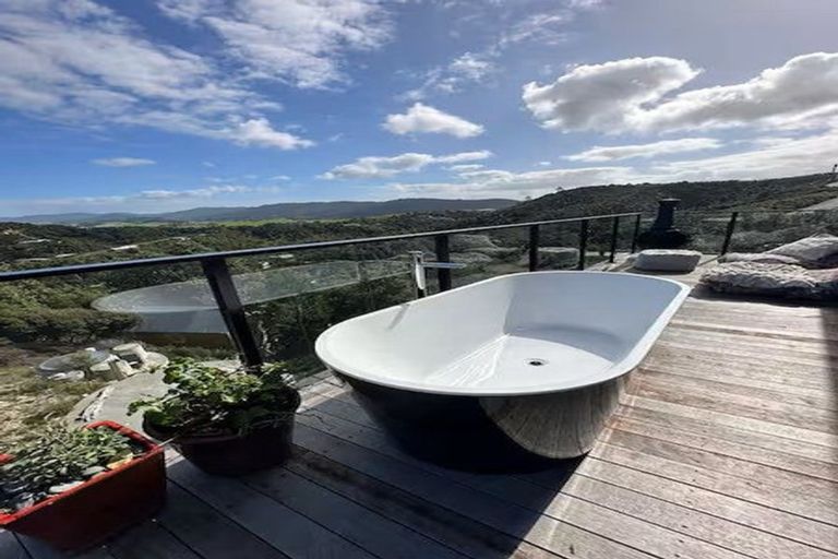 Photo of property in 1 Sea Coast Road, Mangawhai Heads, Mangawhai, 0505