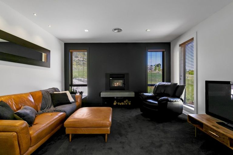 Photo of property in 15 Silverwood Lane, Kawarau Falls, Queenstown, 9300