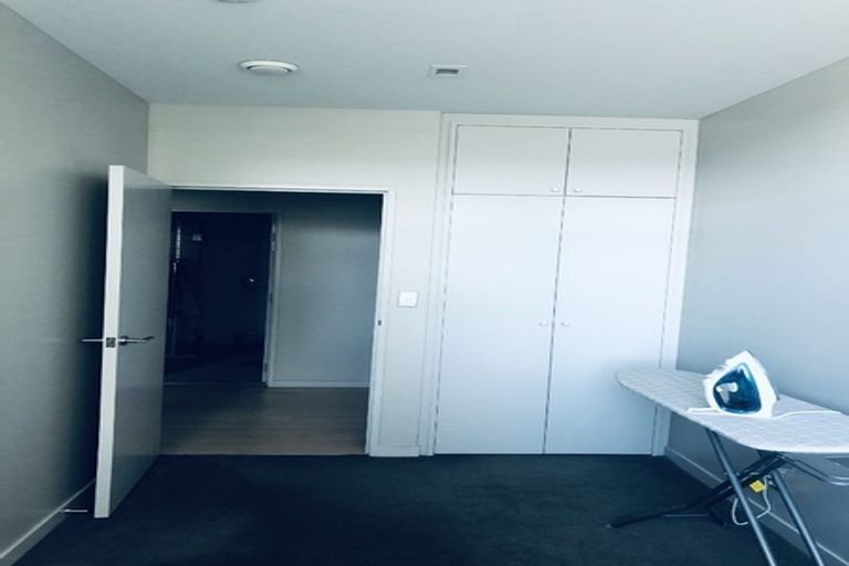 Photo of property in Chews Lane Apartments, 8a/9 Chews Lane, Wellington Central, Wellington, 6011